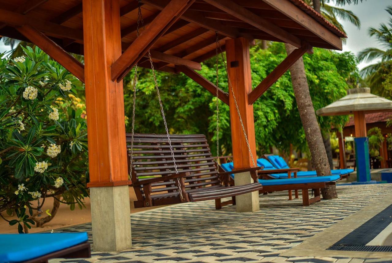 Horizon Kitesurfing Beach Resort Kalpitiya Exterior photo