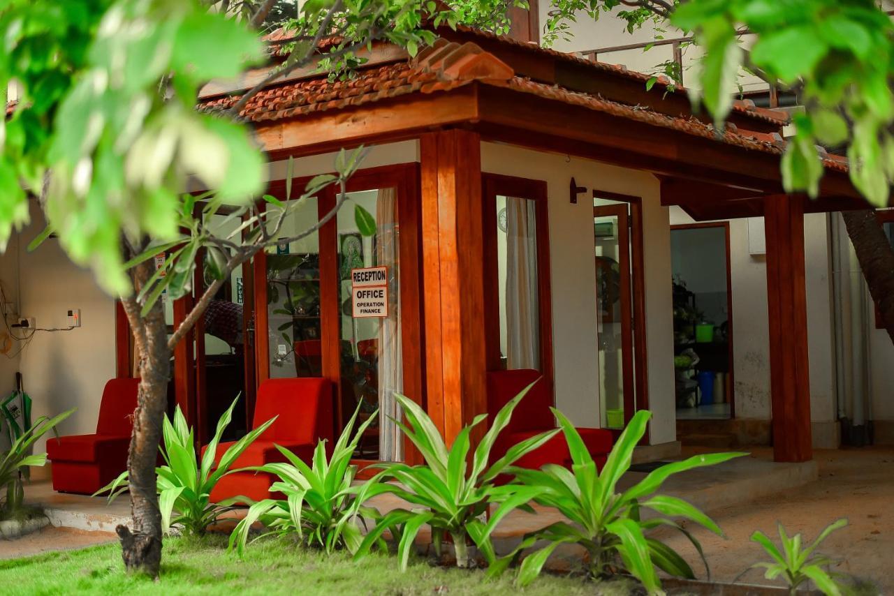 Horizon Kitesurfing Beach Resort Kalpitiya Exterior photo