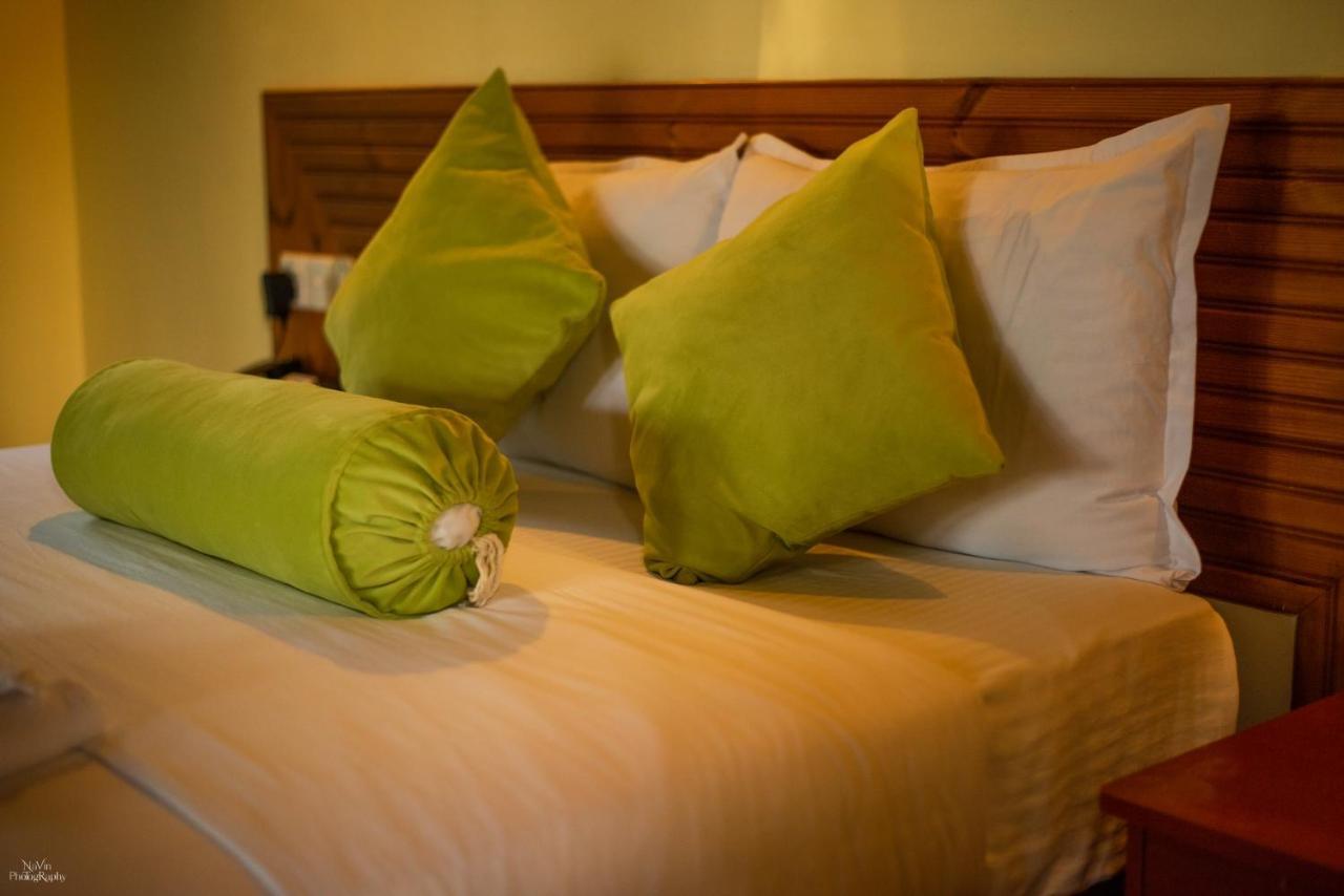 Horizon Kitesurfing Beach Resort Kalpitiya Exterior photo